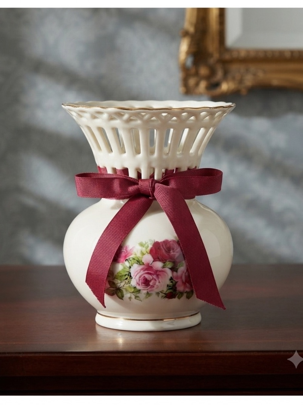 Vintage Formalities Vases by Baum Brothers 6”